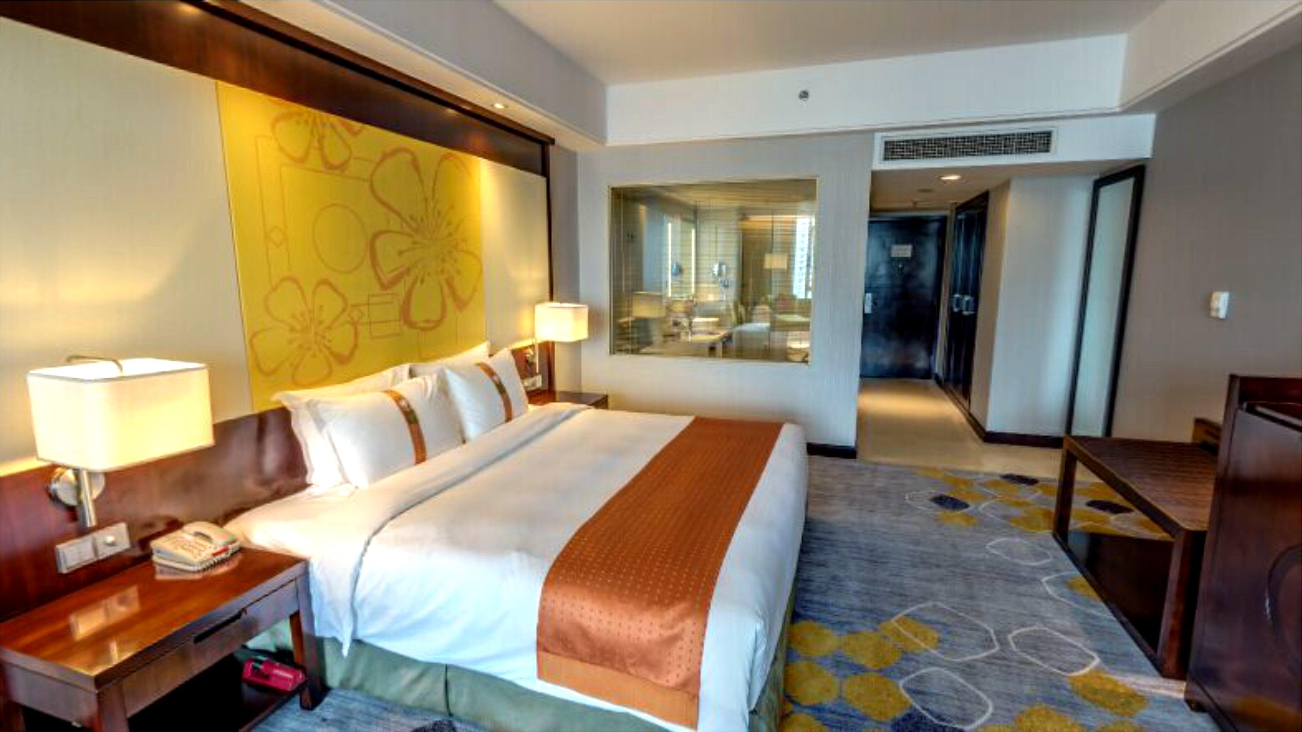 Voco Guangzhou Shifu By Ihg Hotel Exterior photo