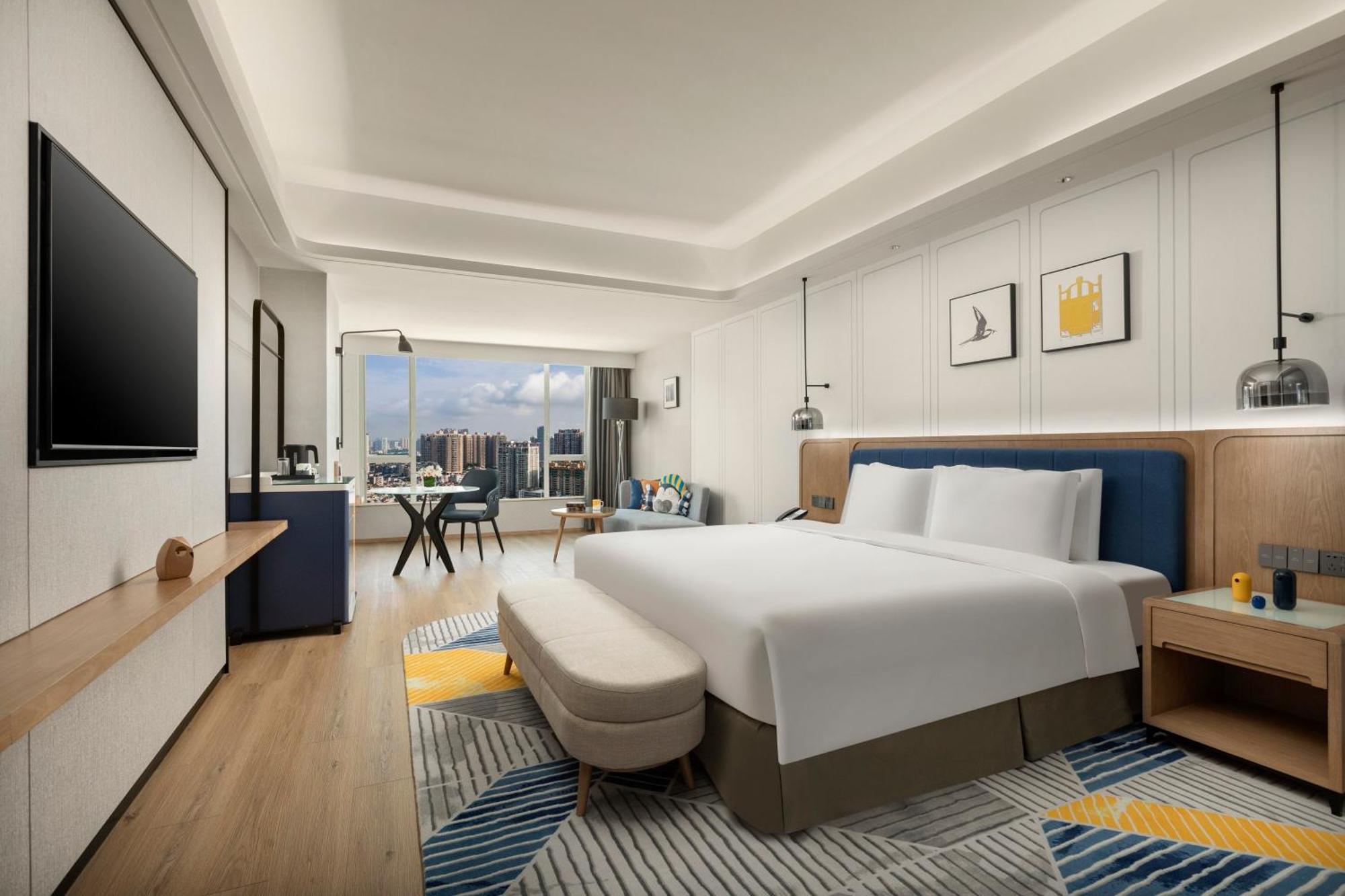 Voco Guangzhou Shifu By Ihg Hotel Exterior photo