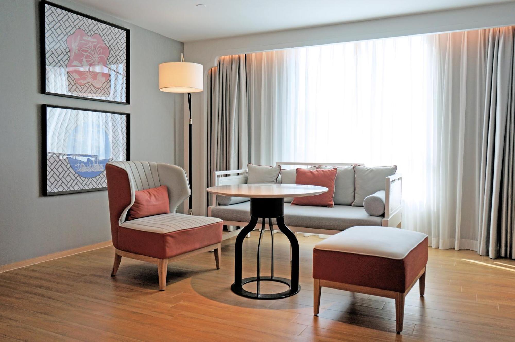 Voco Guangzhou Shifu By Ihg Hotel Exterior photo