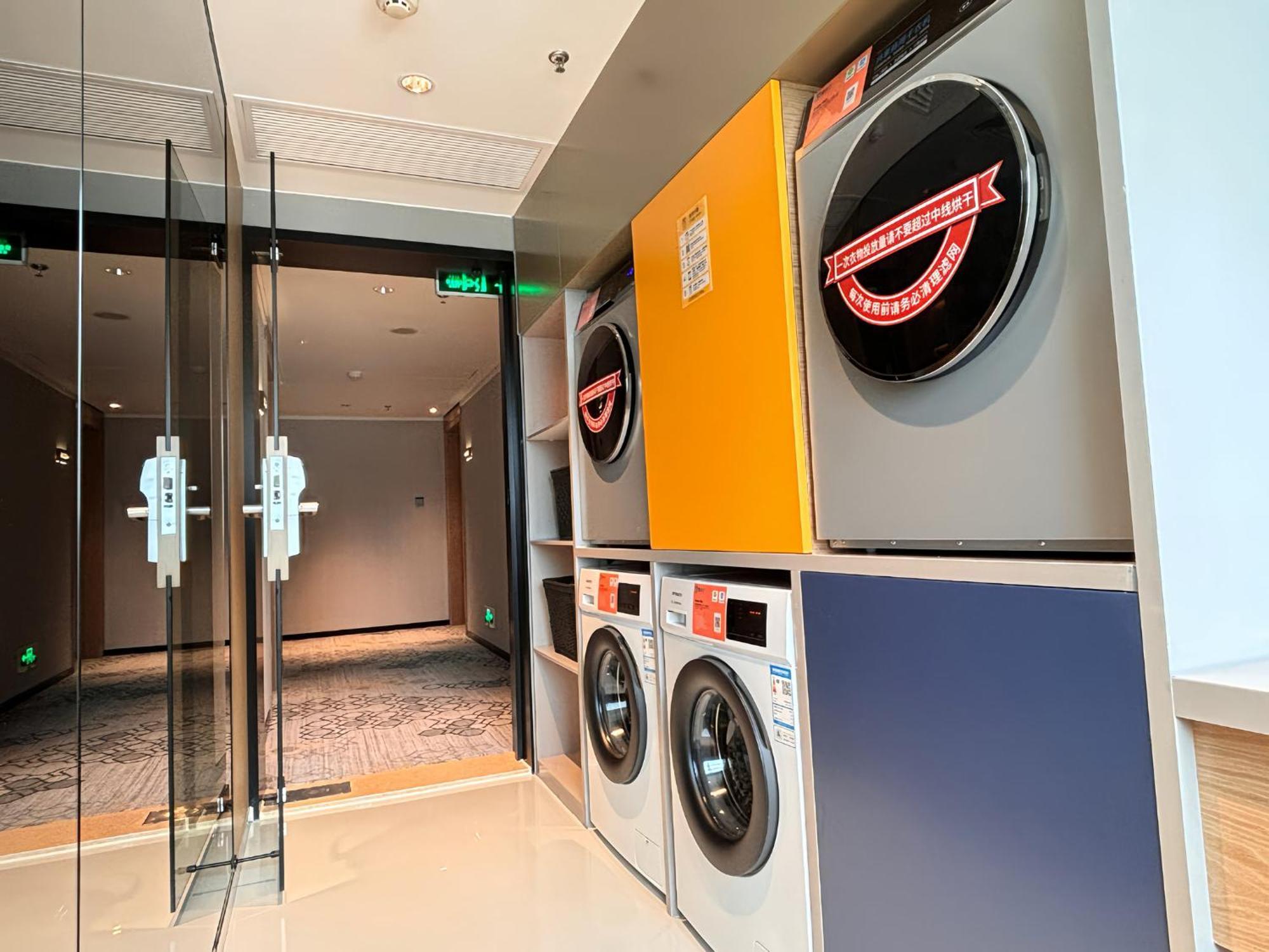 Voco Guangzhou Shifu By Ihg Hotel Exterior photo