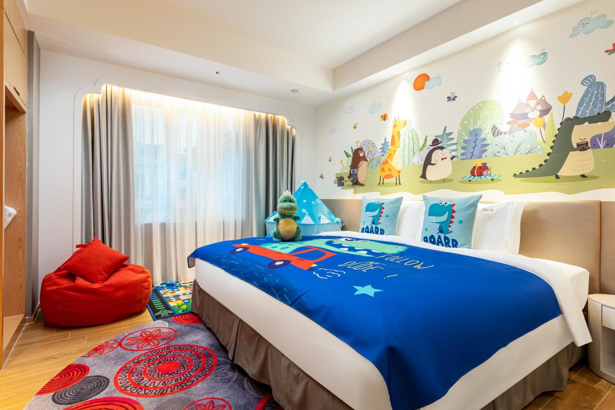 Voco Guangzhou Shifu By Ihg Hotel Exterior photo
