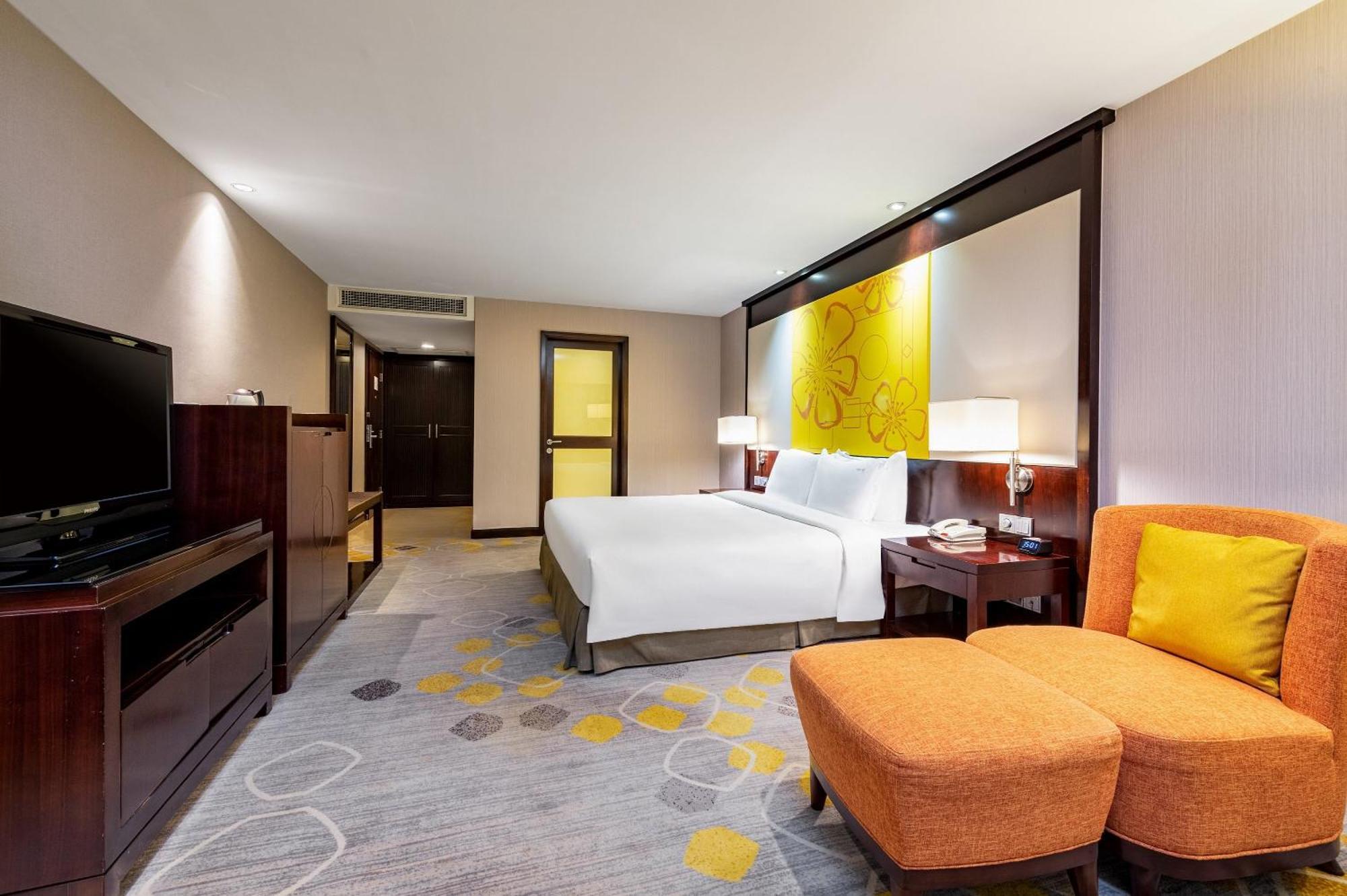 Voco Guangzhou Shifu By Ihg Hotel Exterior photo