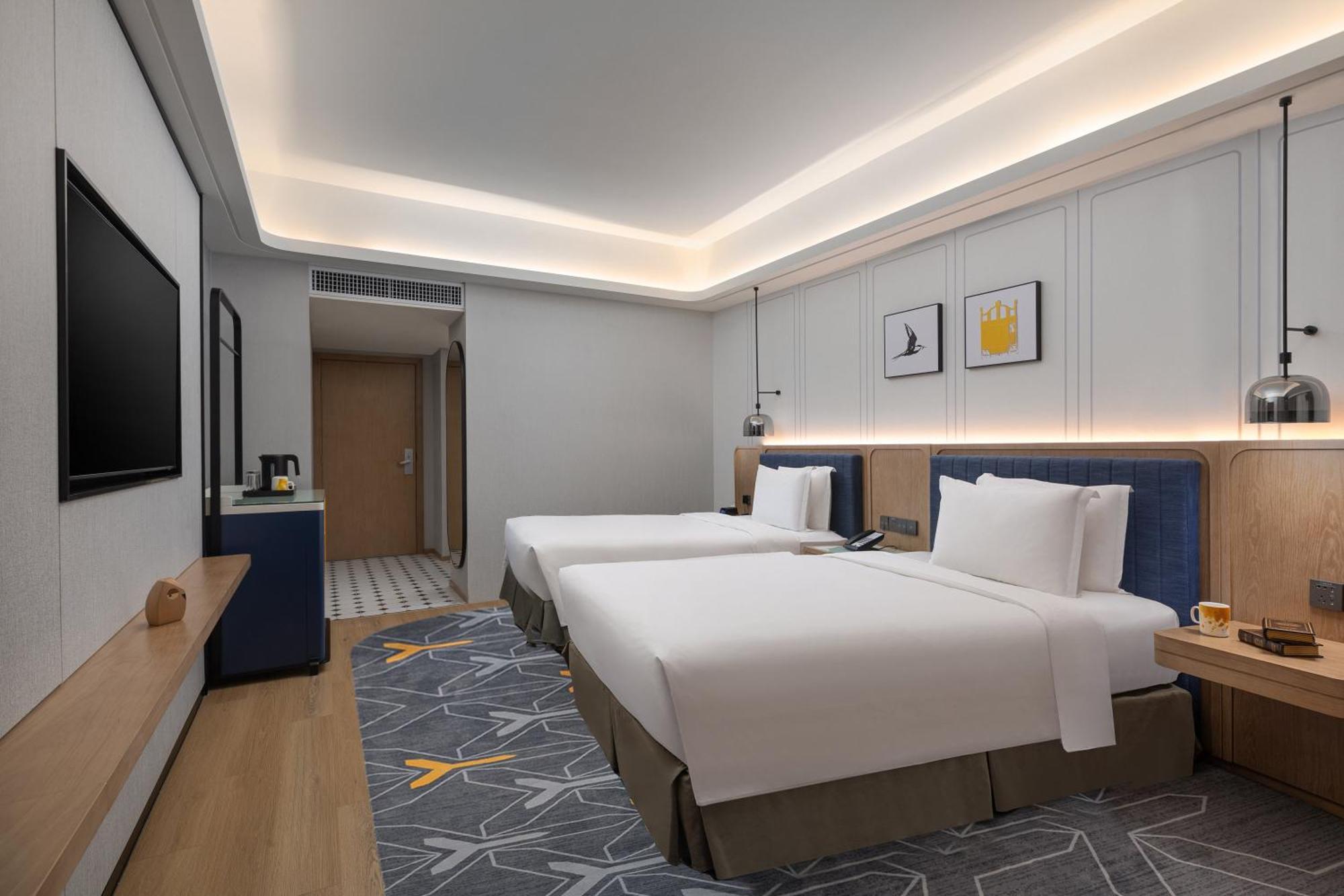 Voco Guangzhou Shifu By Ihg Hotel Exterior photo